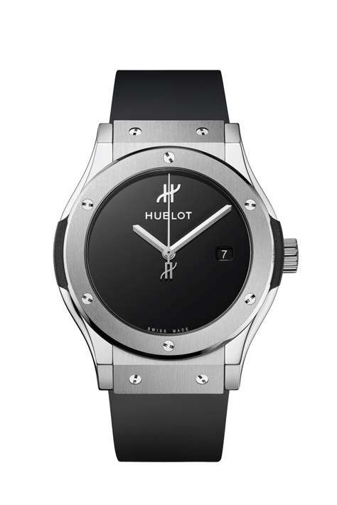 pre-owned hublot classic fusion titanium